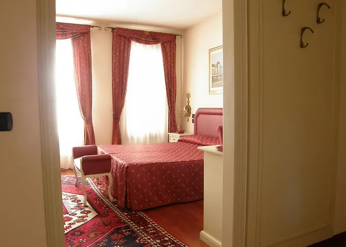 Meuble' Cortina Bed & Breakfast 4*