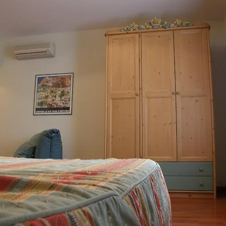 Meuble' Cortina كوينتو دي تريفيزو